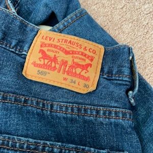 Levi’s men jeans size 34 waist 30 length  2 pairs available